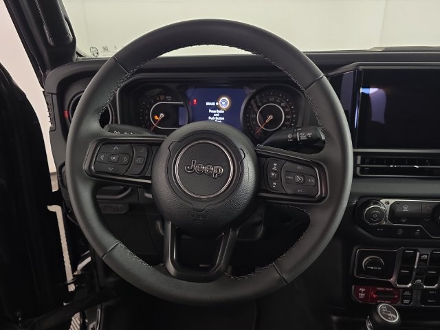 Used 2026 Jeep Gladiator Rubicon w/ Steel Power Dome Hood Package AWD/4WD image 13