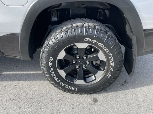 Used 2019 RAM 1500 Rebel image 33
