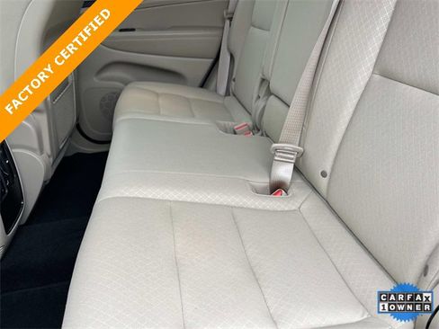 Certified 2022 Jeep Grand Cherokee Laredo E image 20