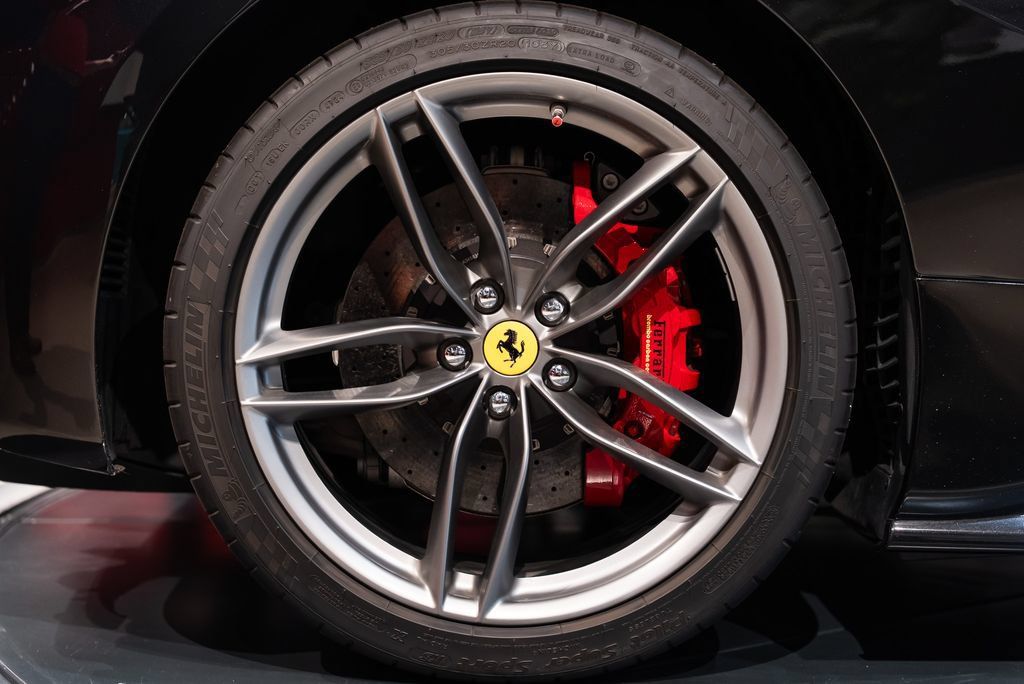 Certified 2019 Ferrari 488 Spider RWD image 14