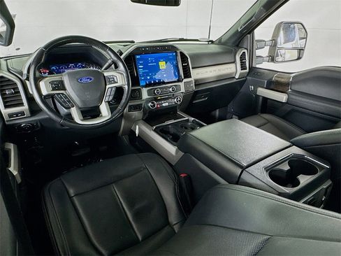 Used 2022 Ford F350 Lariat w/ Tremor Off-Road Package image 34