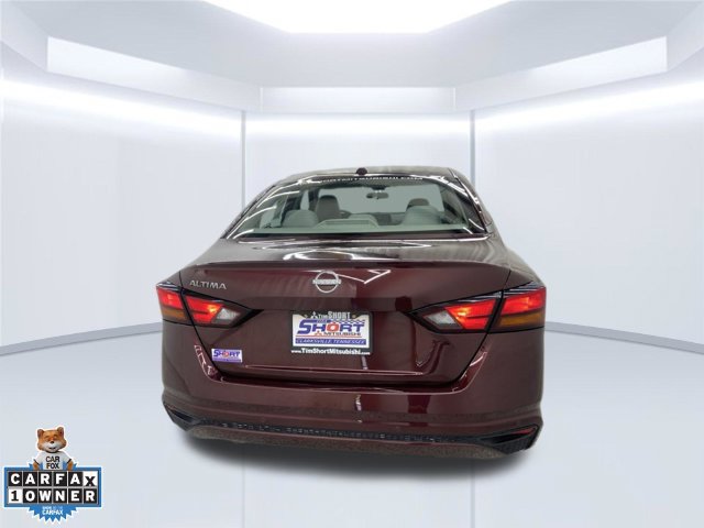 Used 2025 Nissan Altima 2.5 SV FWD image 25