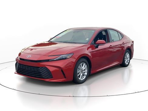 Certified 2025 Toyota Camry LE w/ Convenience Package FWD image 3