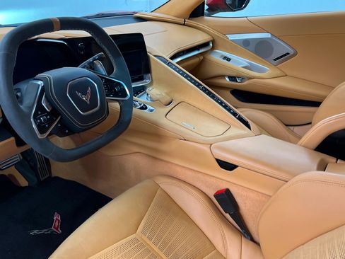 Used 2021 Chevrolet Corvette Stingray Premium Conv w/ Z51 Performance Package RWD image 12