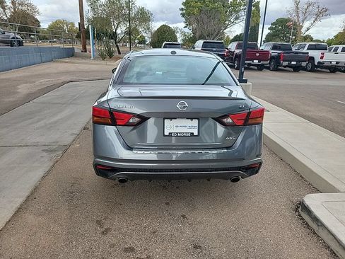 Used 2022 Nissan Altima 2.5 SL AWD/4WD image 6