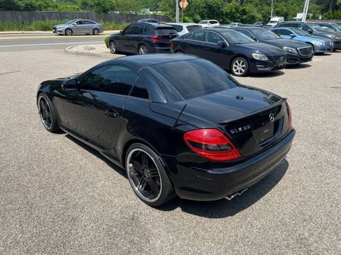 Used 2009 Mercedes-Benz SLK 55 AMG image 3
