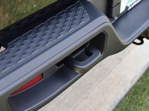 New 2025 Jeep Gladiator Sport image 29