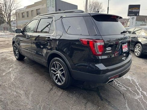 Used 2016 Ford Explorer Sport w/ Equipment Group 401A AWD/4WD image 4