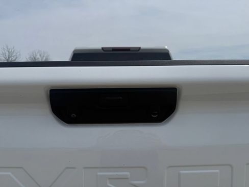 Used 2025 Chevrolet Silverado 2500 Custom w/ Custom Value Package AWD/4WD image 5
