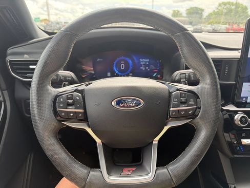 Used 2021 Ford Explorer ST w/ Equipment Group 401A AWD/4WD image 15