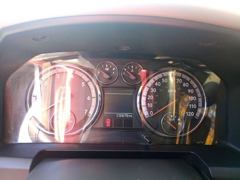 Used 2011 RAM 2500 SLT AWD/4WD image 19
