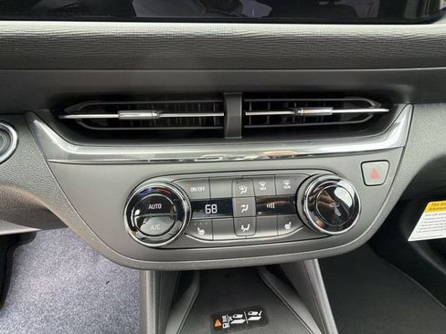 New 2026 Buick Envista Sport Touring w/ Convenience I Package FWD image 16