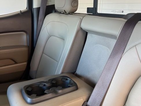 Used 2015 GMC Canyon SLT w/ Driver Alert Package image 26