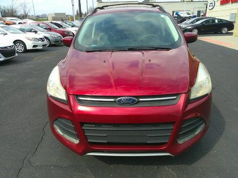 Used 2015 Ford Escape SE w/ Equipment Group 201A image 4