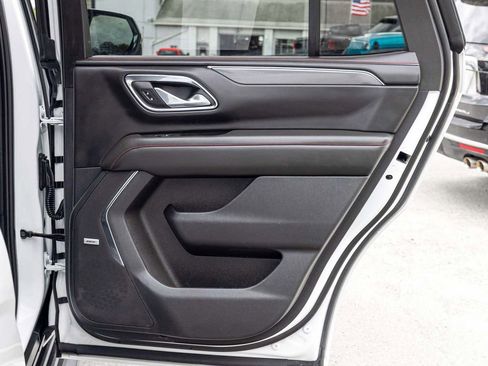 Used 2024 Chevrolet Tahoe RST w/ Luxury Package AWD/4WD image 15