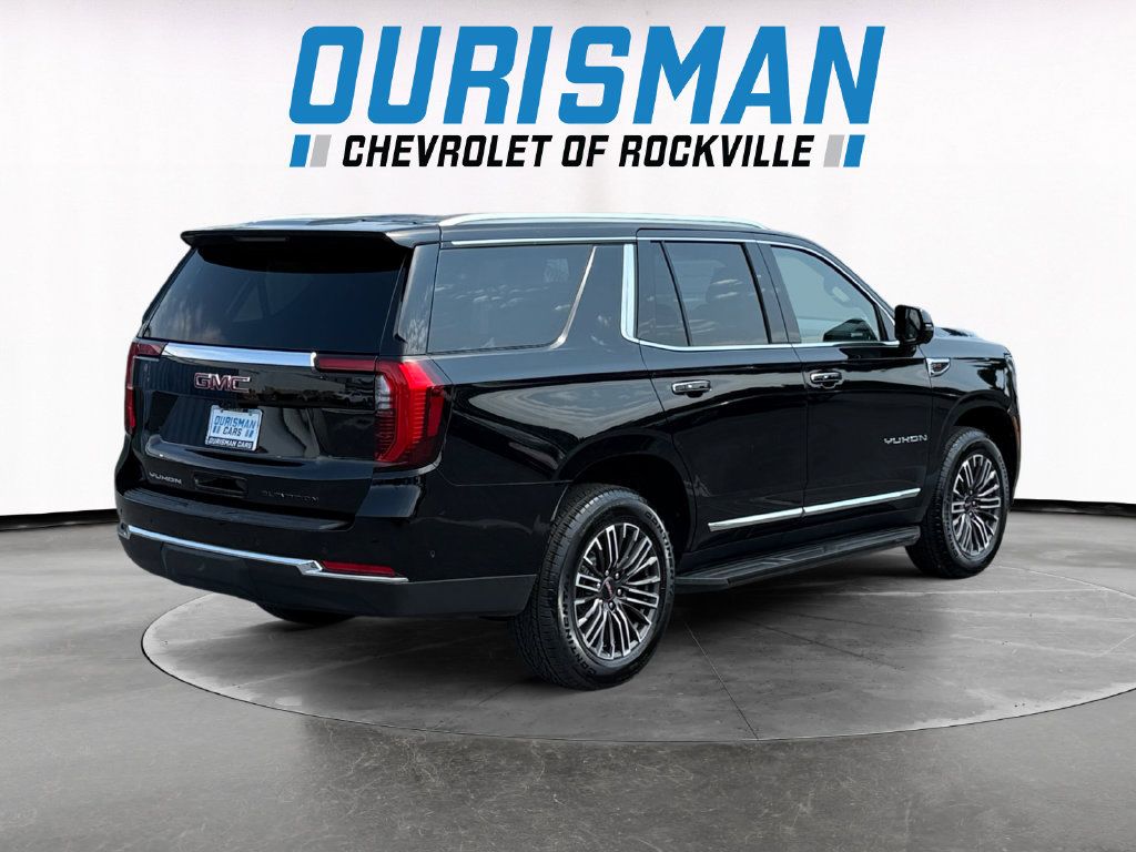 Used 2025 GMC Yukon Elevation w/ Technology Package AWD/4WD image 6