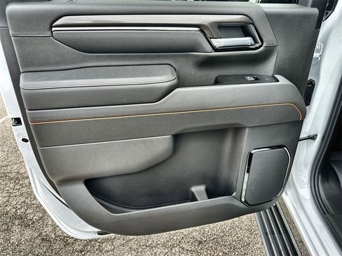 New 2026 GMC Sierra 3500 AT4 w/ AT4 Premium Plus Package image 15