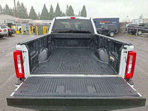 Used 2024 Ford F350 XLT image 22