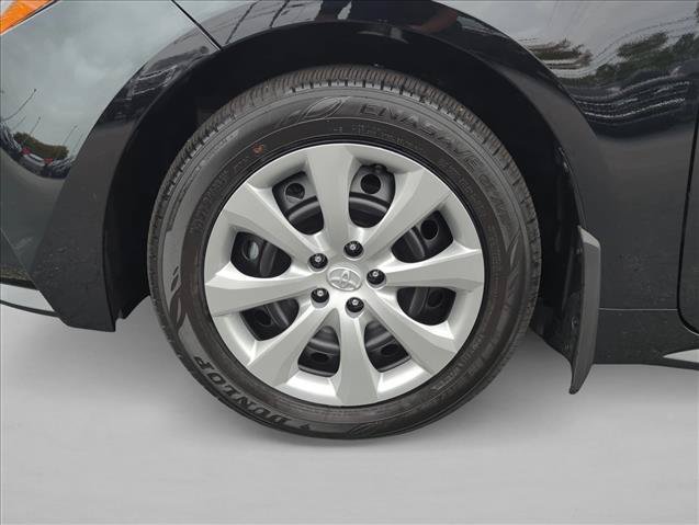 New 2027 Toyota Corolla LE FWD image 9