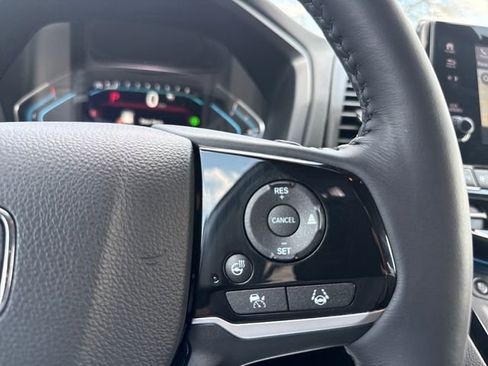 Certified 2024 Honda Odyssey Elite image 32