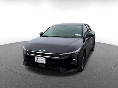 Used 2025 Kia K4 FWD image 7