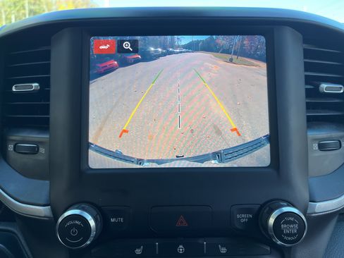 Used 2022 RAM 1500 Big Horn image 5