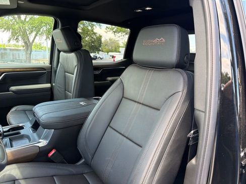 New 2026 Chevrolet Silverado 1500 High Country w/ High Country Premium Package AWD/4WD image 28