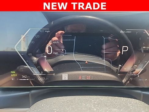 Used 2024 BMW 430i xDrive Coupe w/ Premium Package image 6