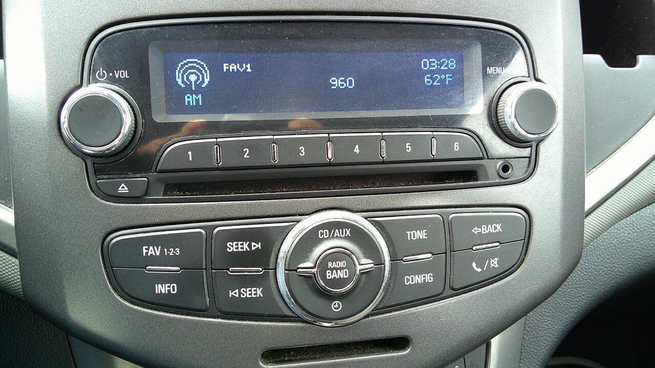 Used 2012 Chevrolet Sonic LT FWD image 23