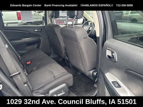 Used 2018 Dodge Journey SE FWD image 9