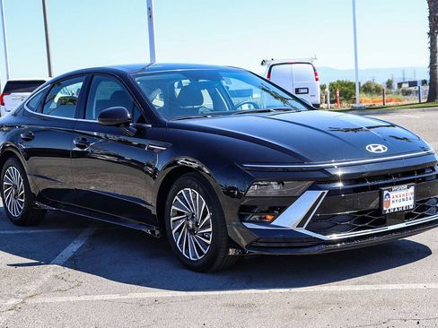 New 2026 Hyundai Sonata SEL image 3