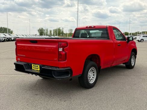 Used 2023 Chevrolet Silverado 1500 W/T RWD image 5