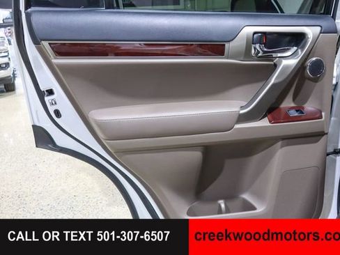 Used 2019 Lexus GX 460 Luxury AWD/4WD image 43