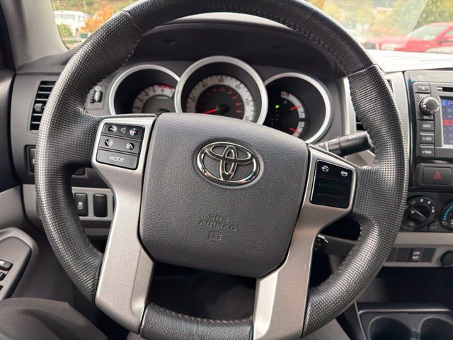 Used 2013 Toyota Tacoma 4x4 Double Cab w/ SR5 Pkg image 16