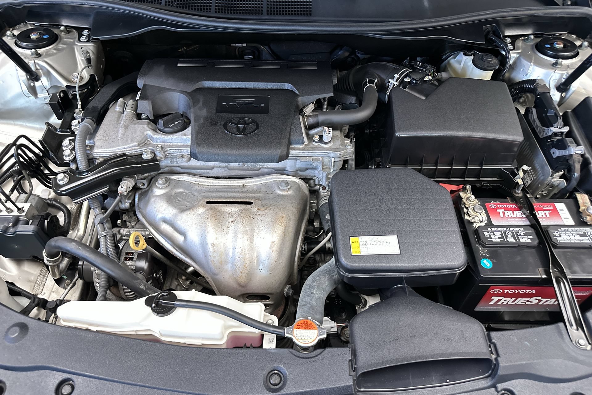 Used 2016 Toyota Camry SE FWD image 28