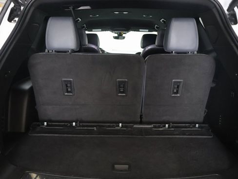 Used 2022 Buick Enclave Premium image 15