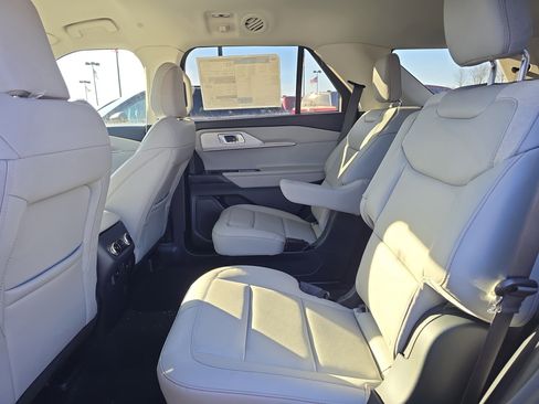 New 2026 Ford Explorer Active w/ Active Comfort Package image 26