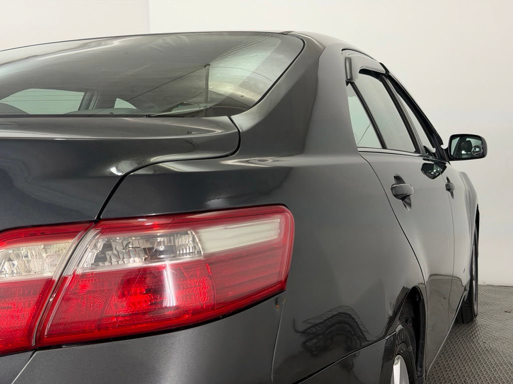 Used 2009 Toyota Camry SE FWD image 61