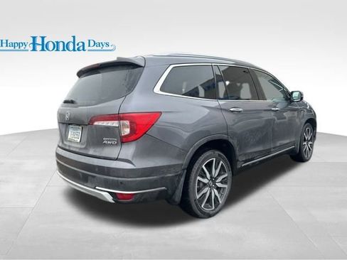 Used 2019 Honda Pilot Touring image 10