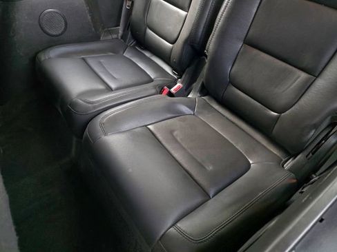 Used 2015 Ford Explorer XLT w/ Equipment Group 202B AWD/4WD image 41