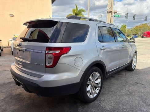 Used 2013 Ford Explorer XLT image 5