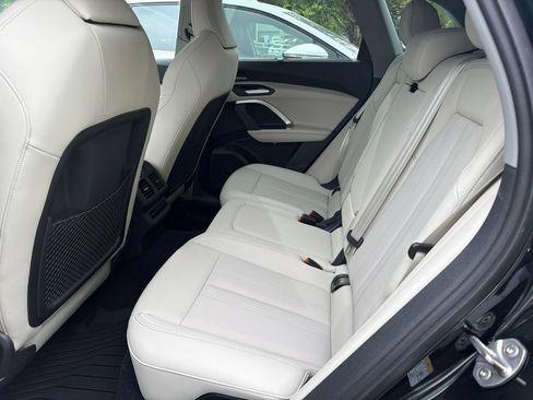 Used 2025 Audi Q5 Prestige AWD/4WD image 15