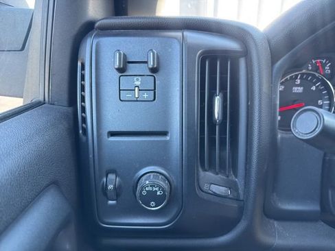 Used 2016 Chevrolet Silverado 1500 Custom w/ Custom Convenience Package image 20