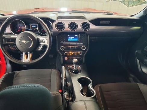 Used 2015 Ford Mustang GT image 12