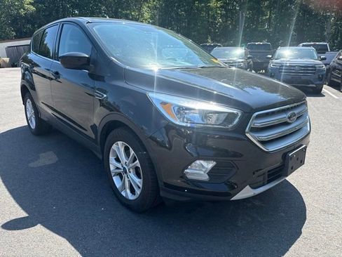 Used 2019 Ford Escape SE FWD image 7