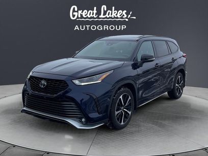 Used 2022 Toyota Highlander XSE