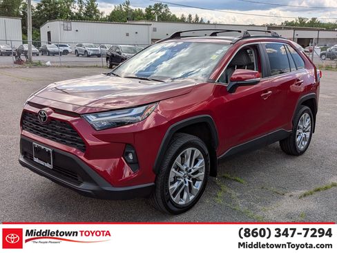 Certified 2023 Toyota RAV4 XLE Premium AWD/4WD image 7
