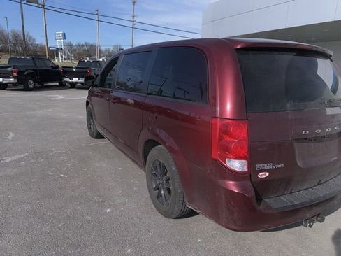 Used 2019 Dodge Grand Caravan SXT w/ Blacktop Package image 17
