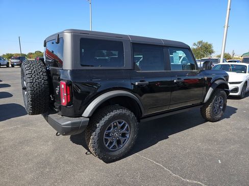 New 2025 Ford Bronco Badlands image 13