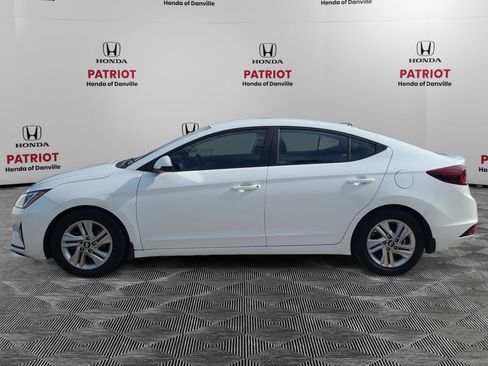 Used 2019 Hyundai Elantra SEL w/ Cargo Package FWD image 2